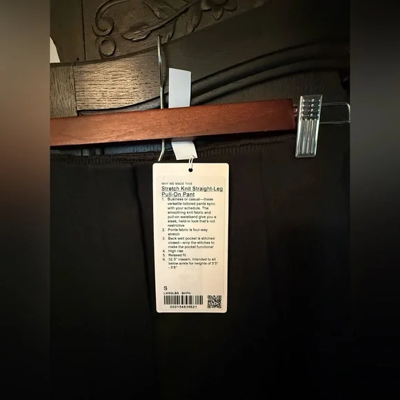 lululemon Stretch Knit Straight-Leg Pull-On Pant SZ Small Blackened Pine NWT - Picture 3 of 5